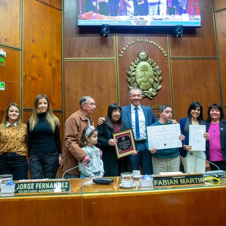 La Legislatura distinguió a Ciudadanos Ilustres y Personalidades Destacadas de San Juan