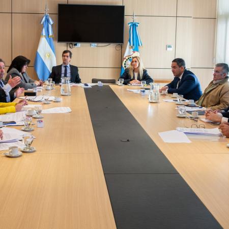 Reunión conjunta para continuar los debates